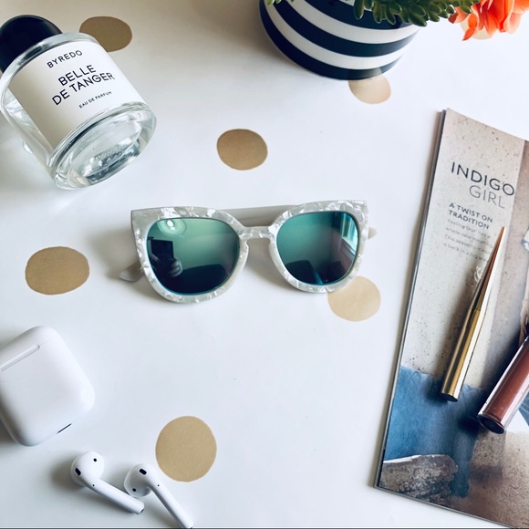 Quay Australia Accessories - QUAY AUSTRALIA Noosa 50mm Cat Eye Sunglasses
